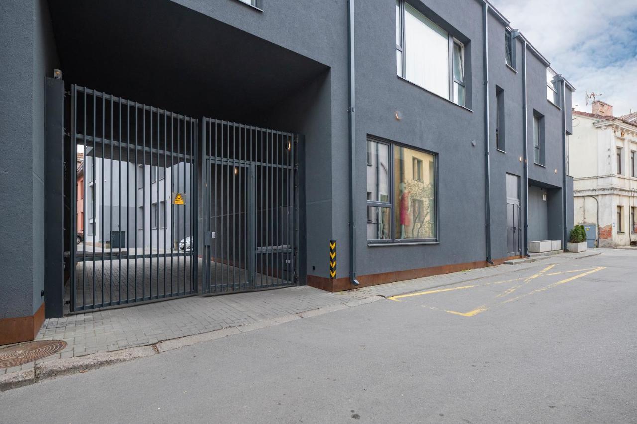 Loft 1 Bd Old Town Apartment By Hostlovers Kaunas Exterior photo